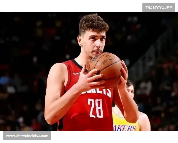 申京伤情好转参与训练，亚当斯脚踝扭伤缺席训练